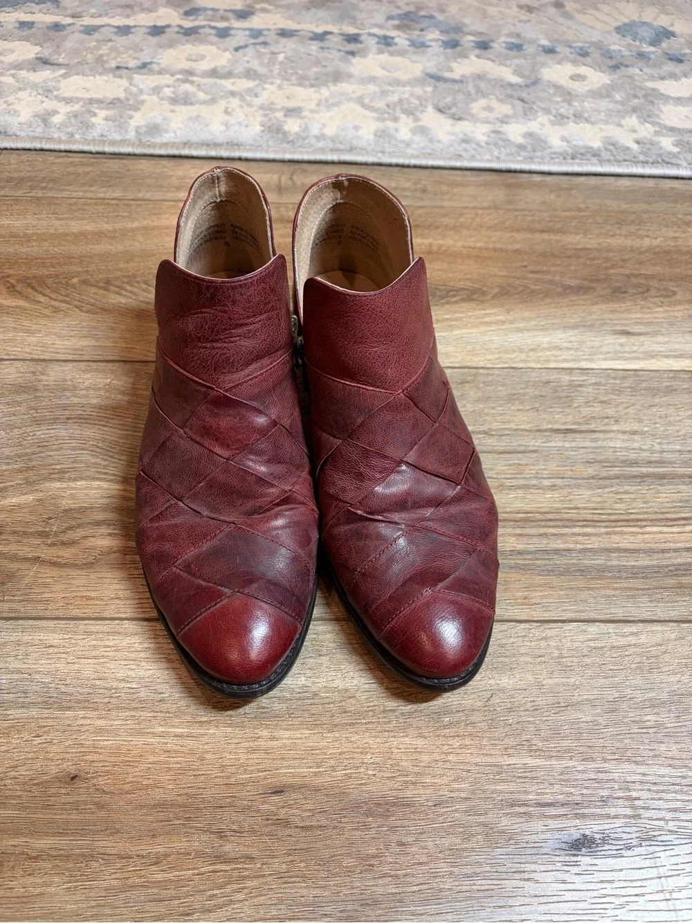 Anthropologie Seychelles Boho Deep Sea woven leather ankle booties in red